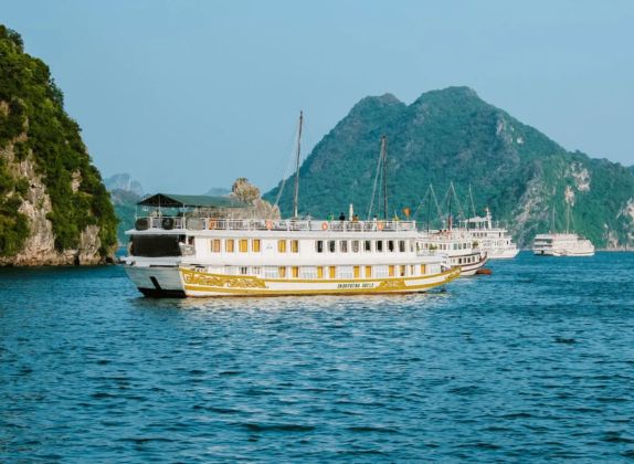 crucero por Halong Bay