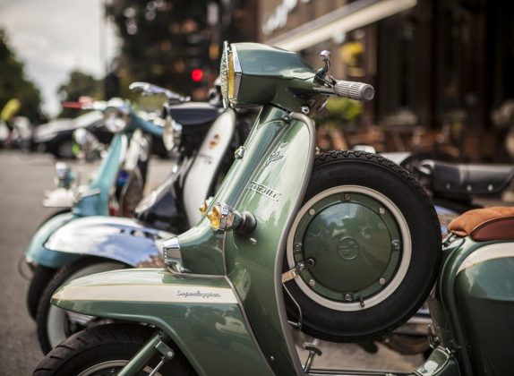 cuánto cuesta alquilar una moto en Vietnam